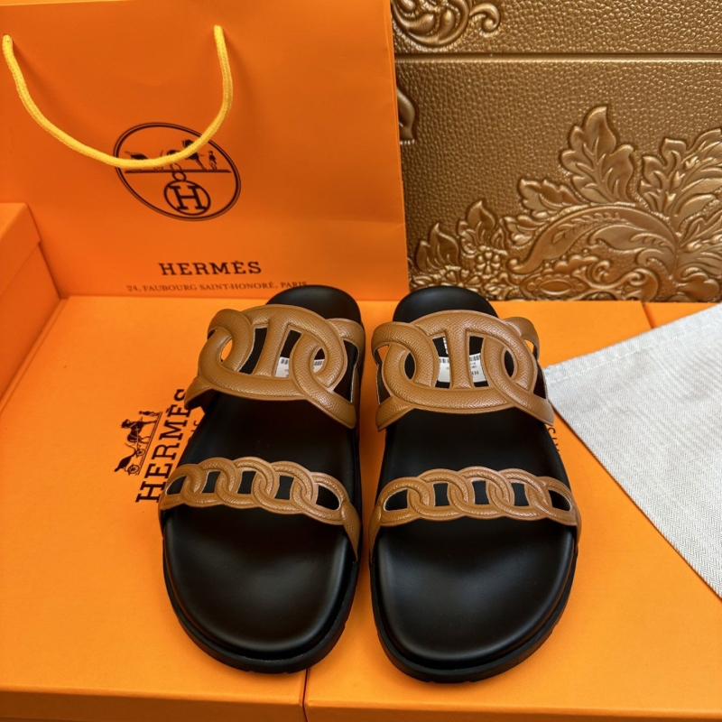 H**mes slippers